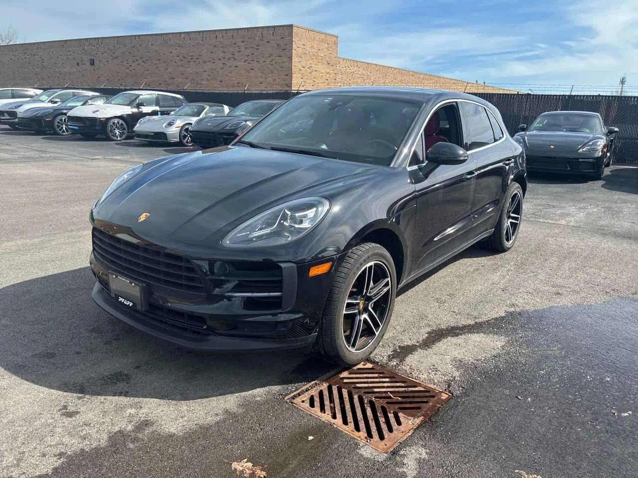 Porsche Macan S AWD * ОБДУХВАНЕ* ПРЕДСТАВИТЕЛСТВО НА PORSCHE* 