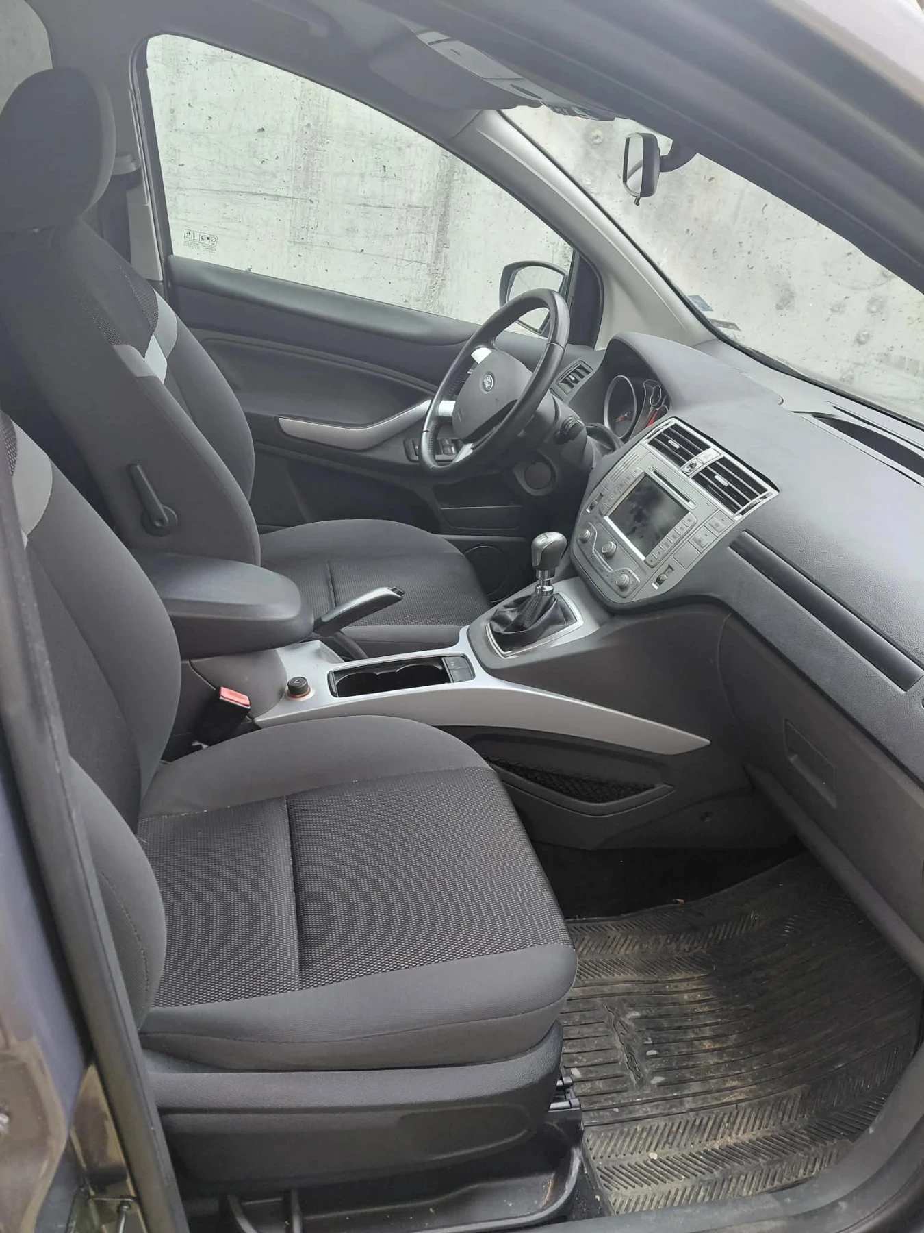 Ford Kuga, снимка 9 - Автомобили и джипове - 54178767