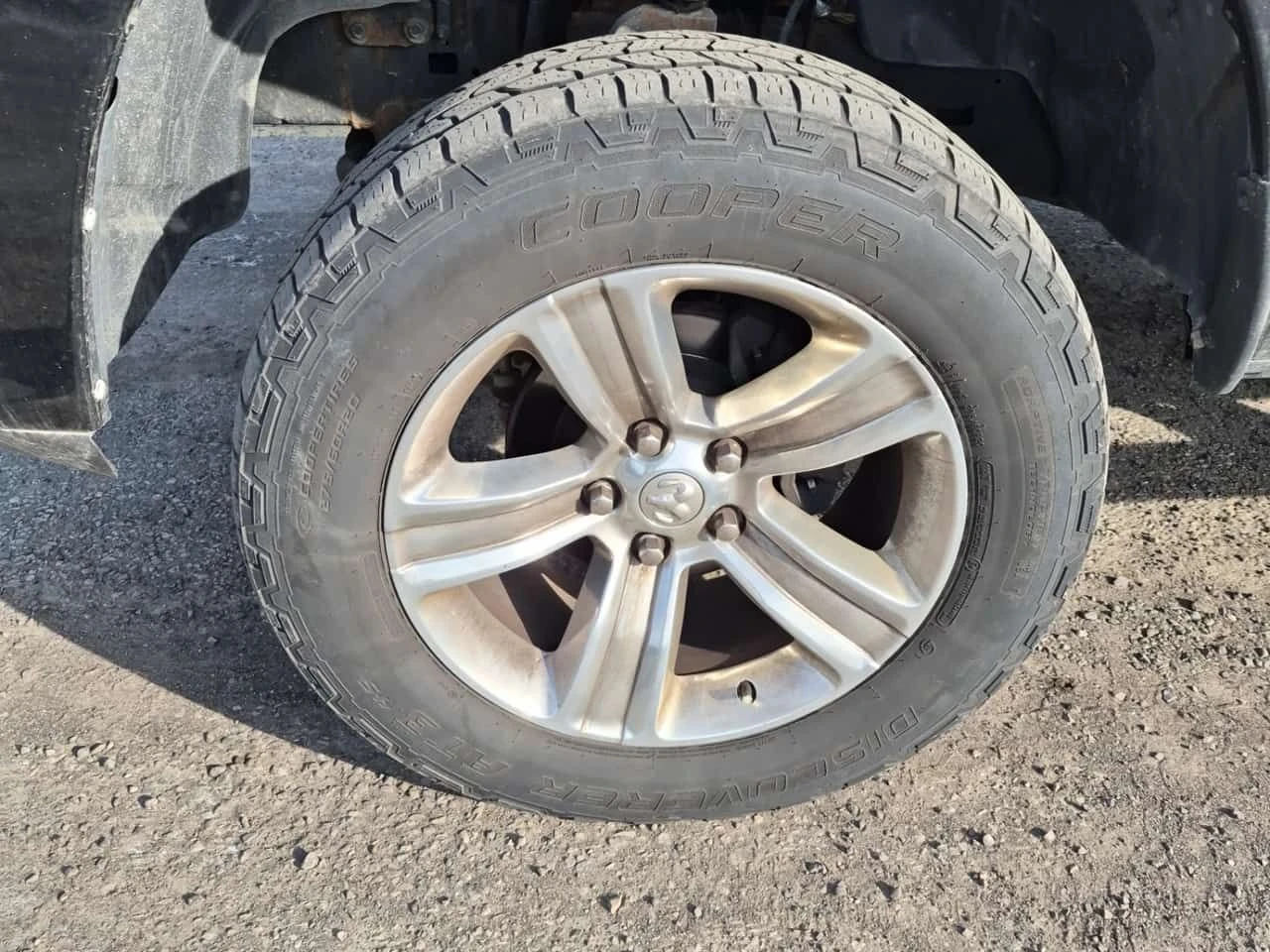 Dodge RAM 1500 * Sport * АВТОКРЕДИТ БЕЗ ПЪРВОНАЧАЛНА ВНОСКА* , снимка 6 - Автомобили и джипове - 54965865