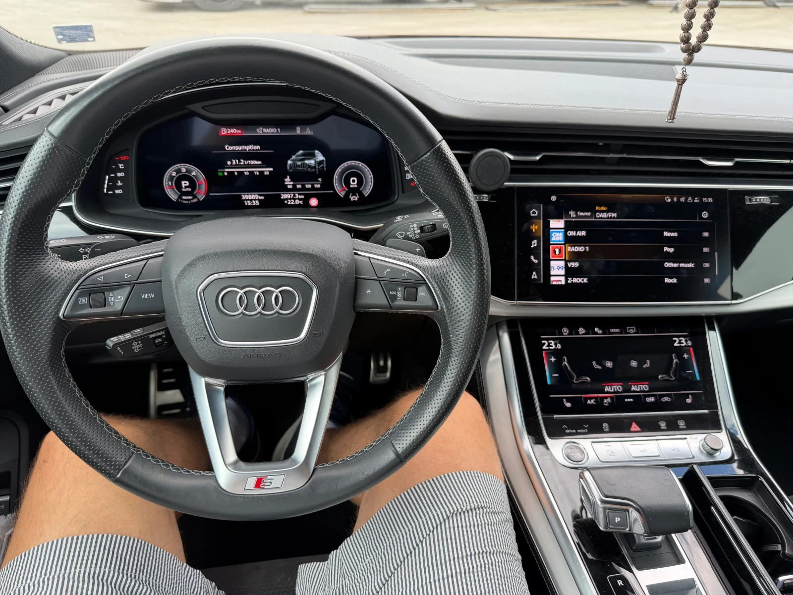 Audi Q8 S-line, снимка 9 - Автомобили и джипове - 55022629