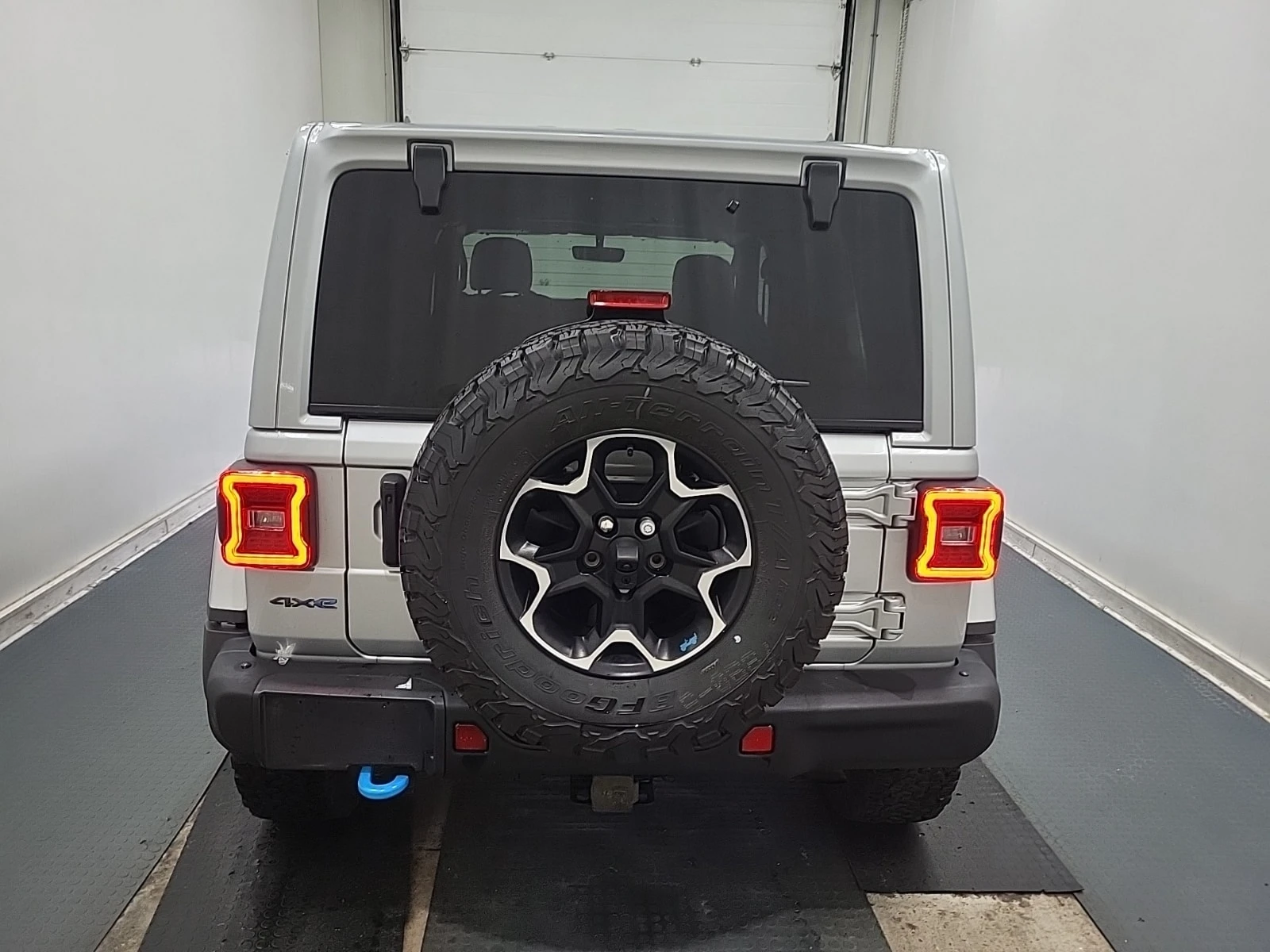 Jeep Wrangler * UNLIMITED RUBICON* АВТОКРЕДИТ БЕЗ ПЪРВОНАЧАЛНА* , снимка 17 - Автомобили и джипове - 56038961