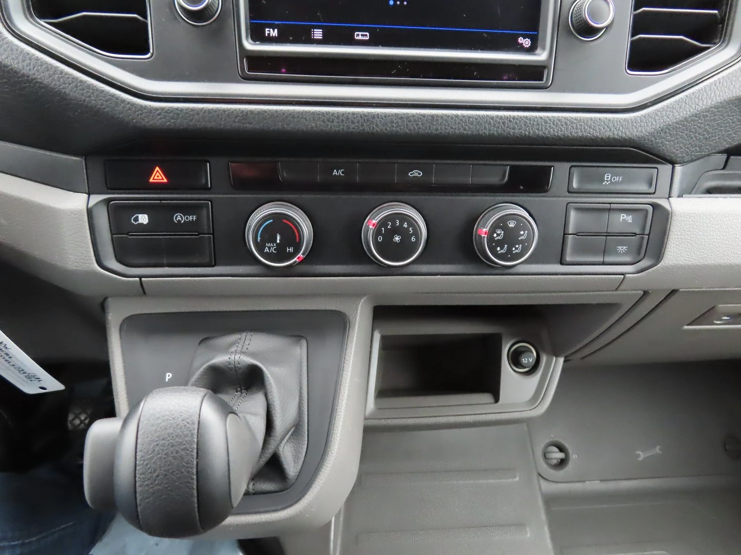 VW Crafter 35 Kasten M 9.9 m3 TDI ������ | Mobile.bg � ����������� 10