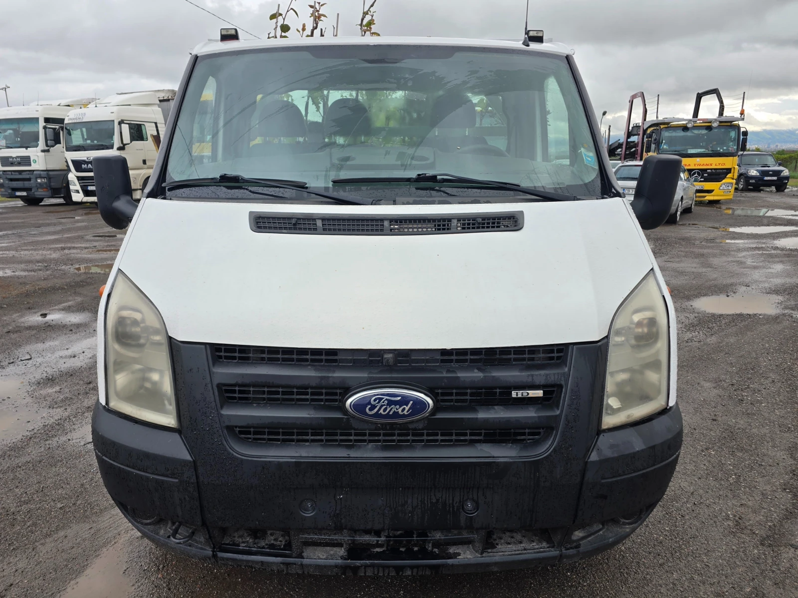Ford Transit 2.4d* 100кс* БОРДОВИ, снимка 2 - Бусове и автобуси - 54371489