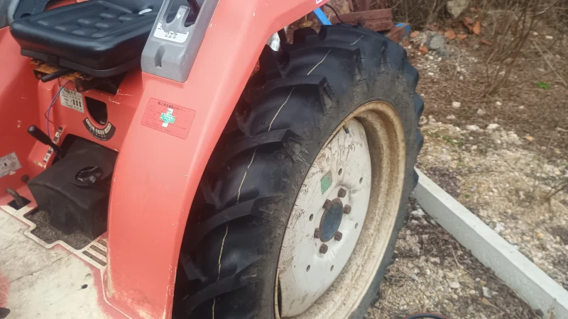 Трактор Mitsubishi Mt20, снимка 3 - Селскостопанска техника - 53456822