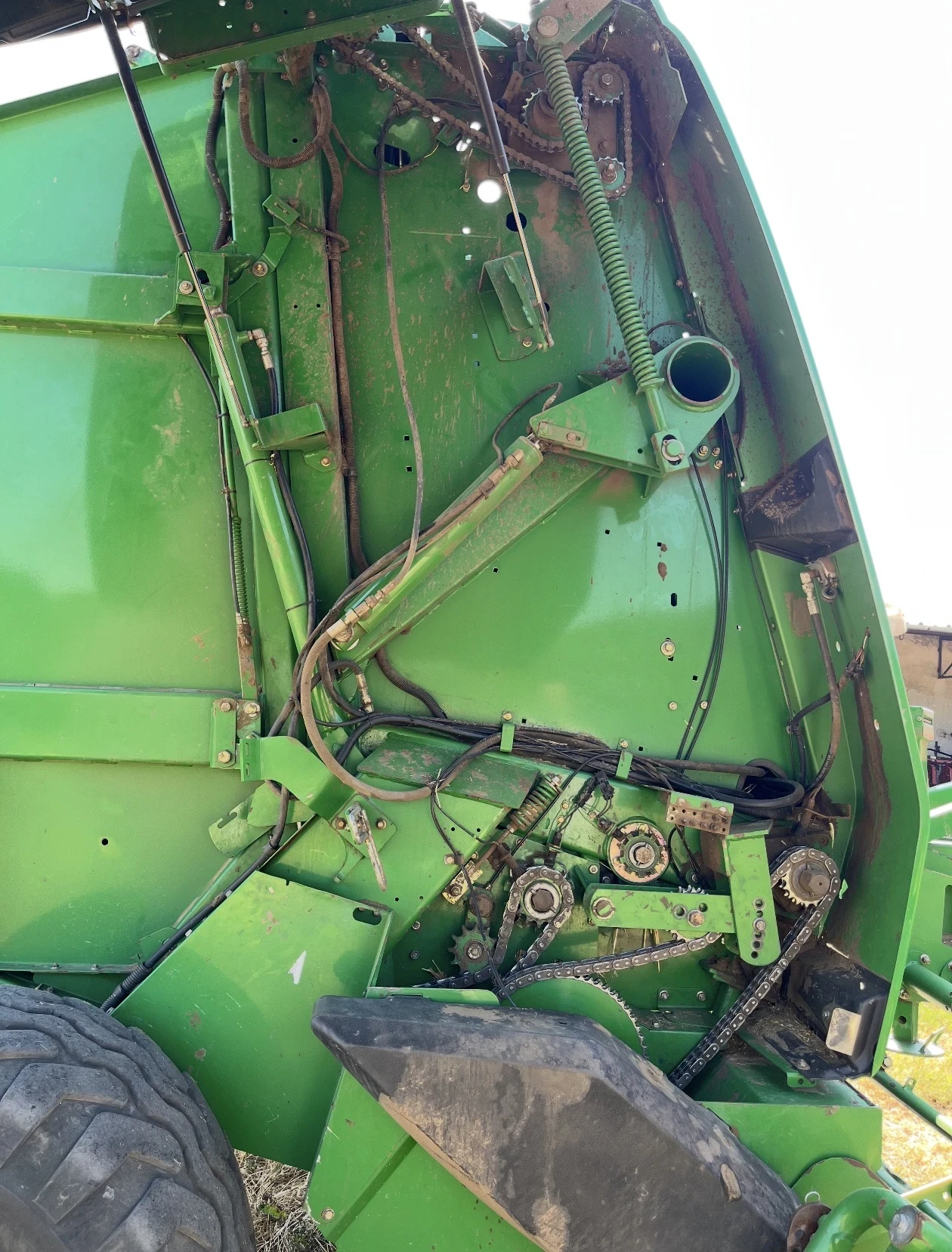 Балировачка John Deere 864 - изображение 7