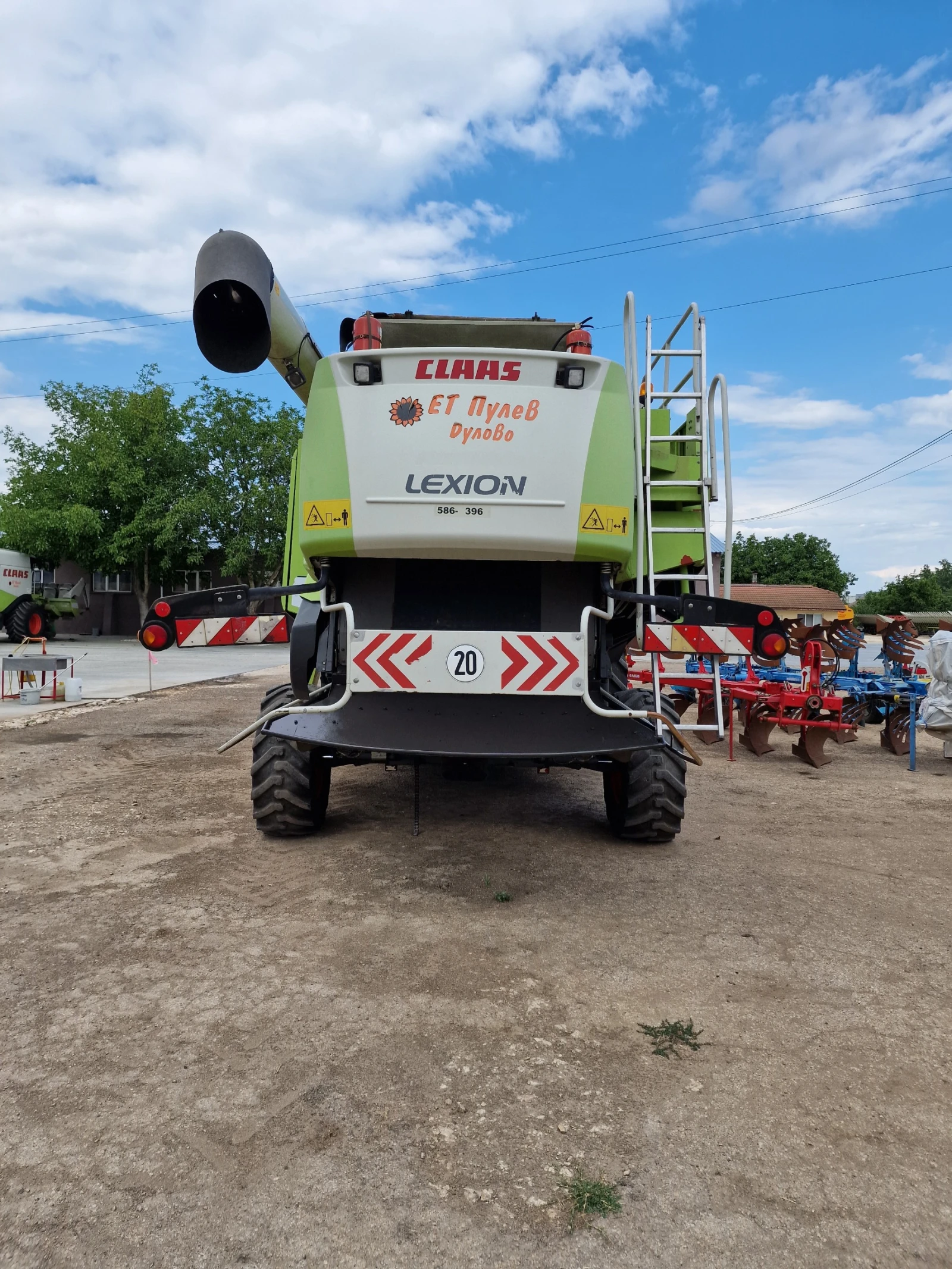 Комбайн Claas LEXION 580, снимка 5 - Селскостопанска техника - 55531815