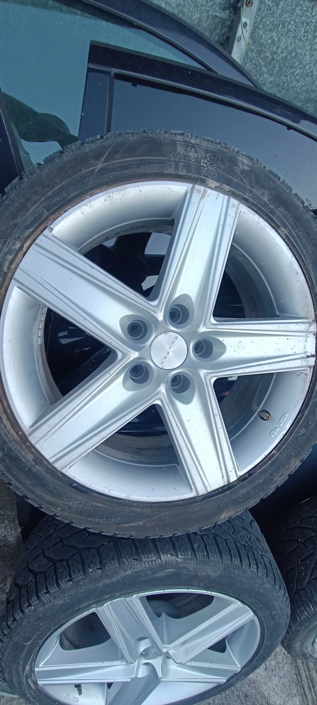    225/45R17  VW | Mobile.bg   2