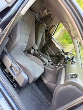 VW Golf 2.0 TDI/НАПЪЛНО ОБСЛУЖЕНА/НОВИ ГУМИ+ ВС. ПЛАТЕНO.., снимка 14