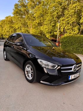 Mercedes-Benz B 180, снимка 1