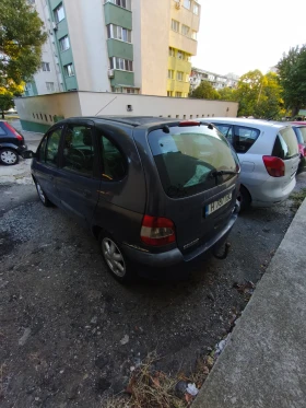 Renault Scenic 2.0i с газ, снимка 4