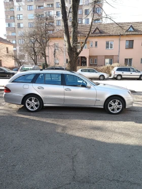 Mercedes-Benz E 320 4matic , снимка 3