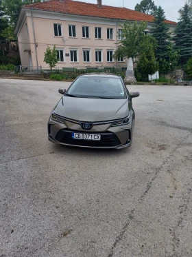Обява за продажба на Toyota Corolla 1.8 HIBRID 35000 КМ ~44 000 лв. - изображение 1