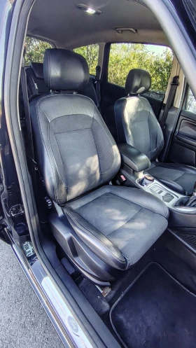 Ford S-Max Titanium | Auto.bg — изображение 11