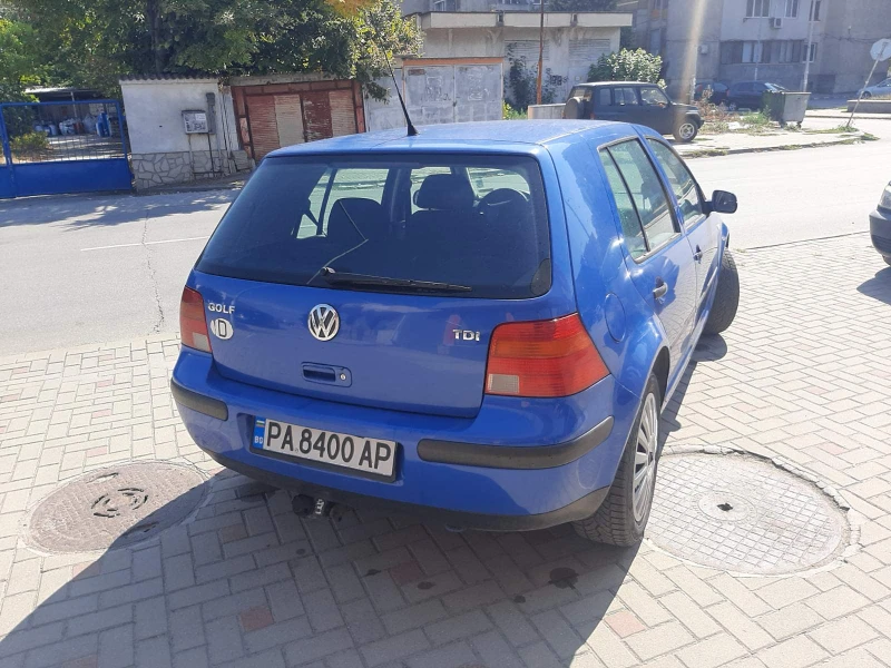 VW Golf 1.9Tdi, снимка 2 - Автомобили и джипове - 47321340