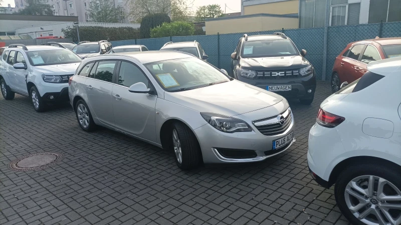 Opel Insignia, снимка 1 - Автомобили и джипове - 47397192