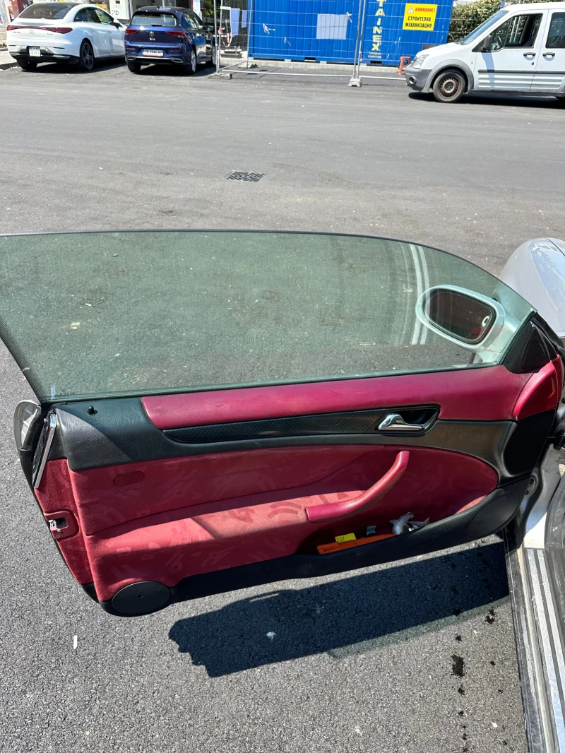 Mercedes-Benz CLK CLK200, снимка 3 - Автомобили и джипове - 52445854