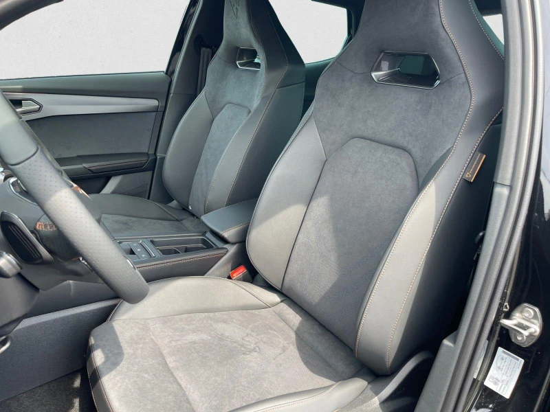 Cupra Formentor VZ 4DRIVE FACELIFT 2.0TSI FRONT-ASSIST CAMERA, снимка 8 - Автомобили и джипове - 51508706