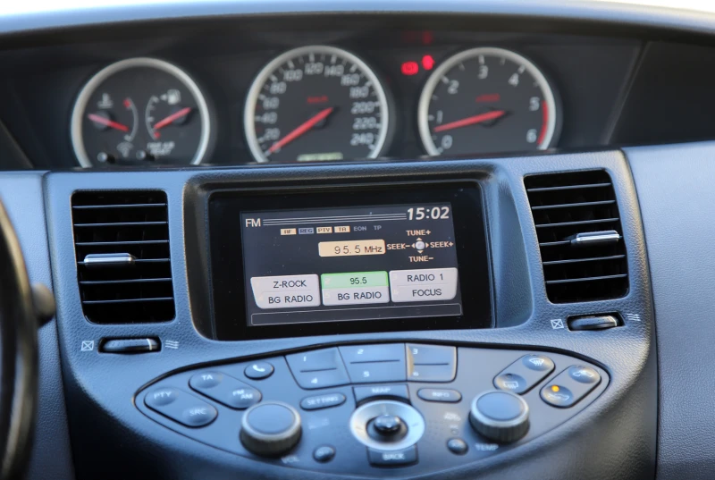 Nissan Primera, снимка 5 - Автомобили и джипове - 51953243