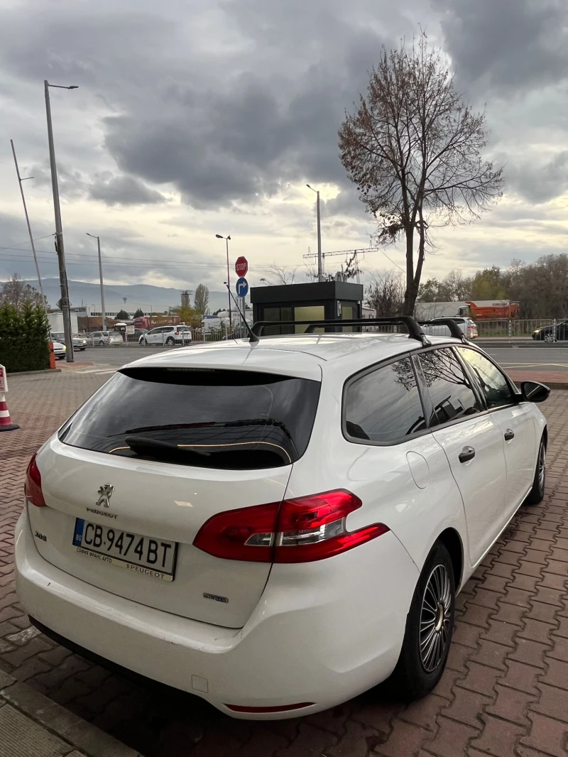 Peugeot 308 1.6 HDi КАТО НОВ, снимка 3 - Автомобили и джипове - 52555467