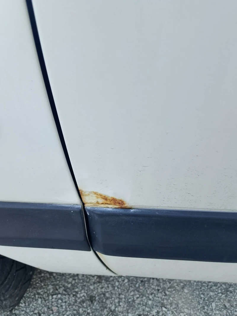 VW Passat 1.9TDI, снимка 10 - Автомобили и джипове - 52885465