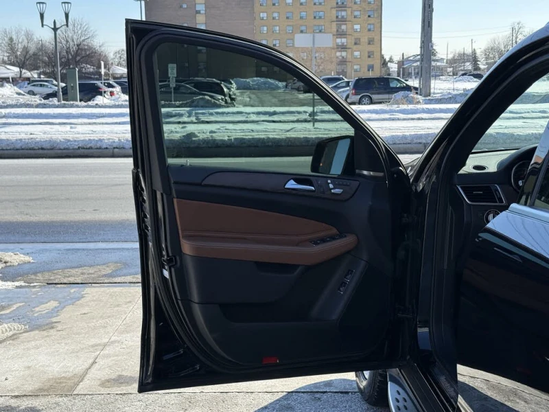 Mercedes-Benz GLS 450 4MATIC* АвтоКредит* (ЦЕНА ДО БГ), снимка 5 - Автомобили и джипове - 53431553