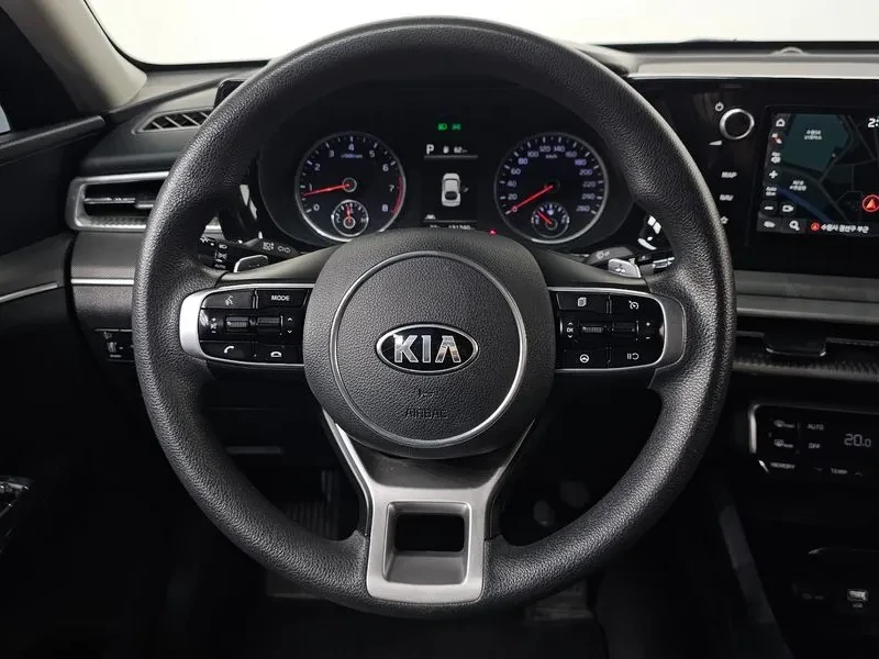 Kia K5 2.0 TRENDY, снимка 12 - Автомобили и джипове - 54737584