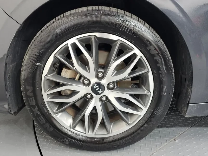 Kia K5 2.0 TRENDY, снимка 5 - Автомобили и джипове - 54737584