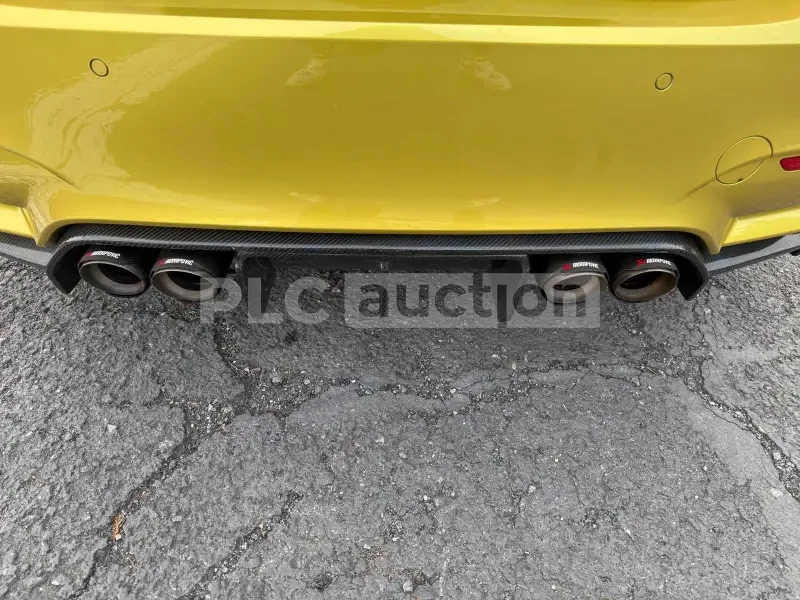 BMW M4 AKRAPOVIC/ЛИЗИНГ/ЦЕНА ДО БЪЛГАРИЯ, снимка 8 - Автомобили и джипове - 55344457