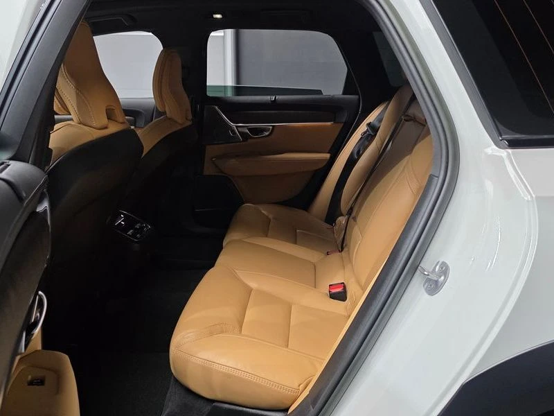 Volvo V90 2.0 Automatic, снимка 12 - Автомобили и джипове - 55974953