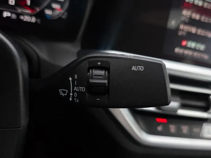 BMW 340 M340i PERFORMANCE | HEAD-UP* 360 CAM* , снимка 16 - Автомобили и джипове - 56626273