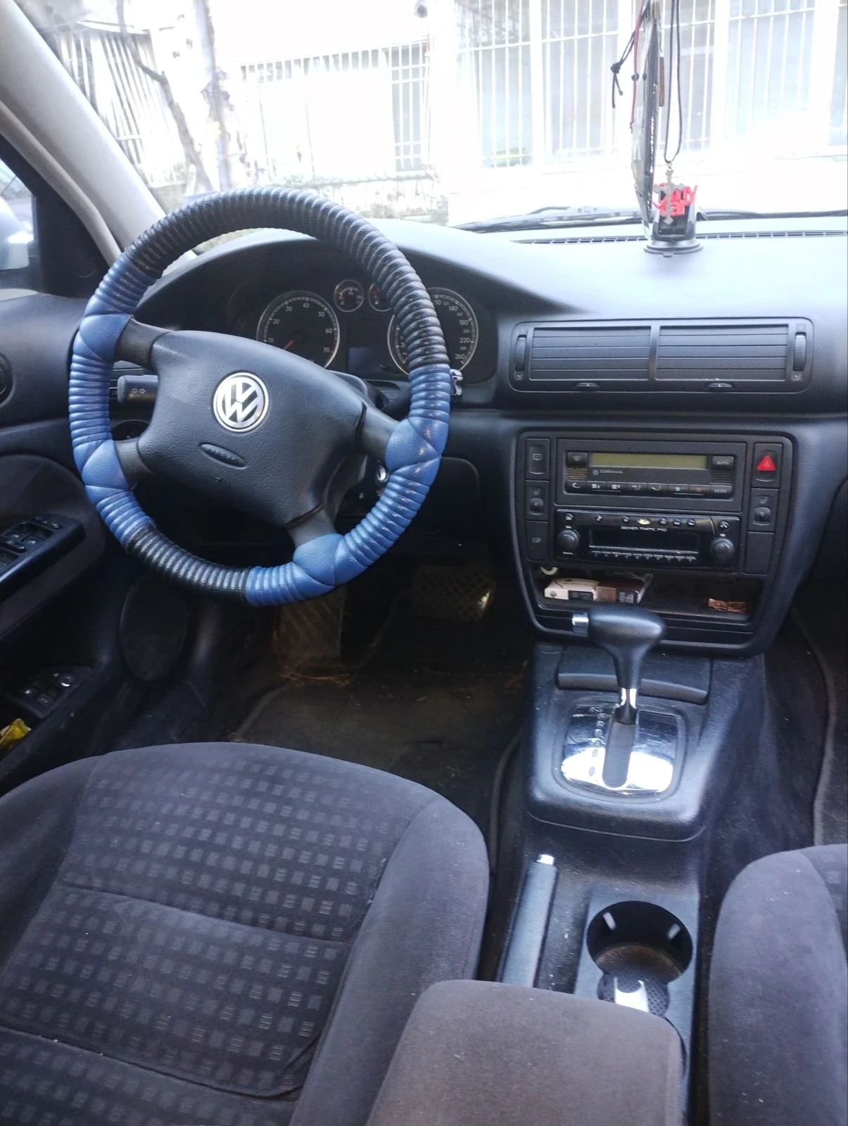 VW Passat 2.0 - изображение 4