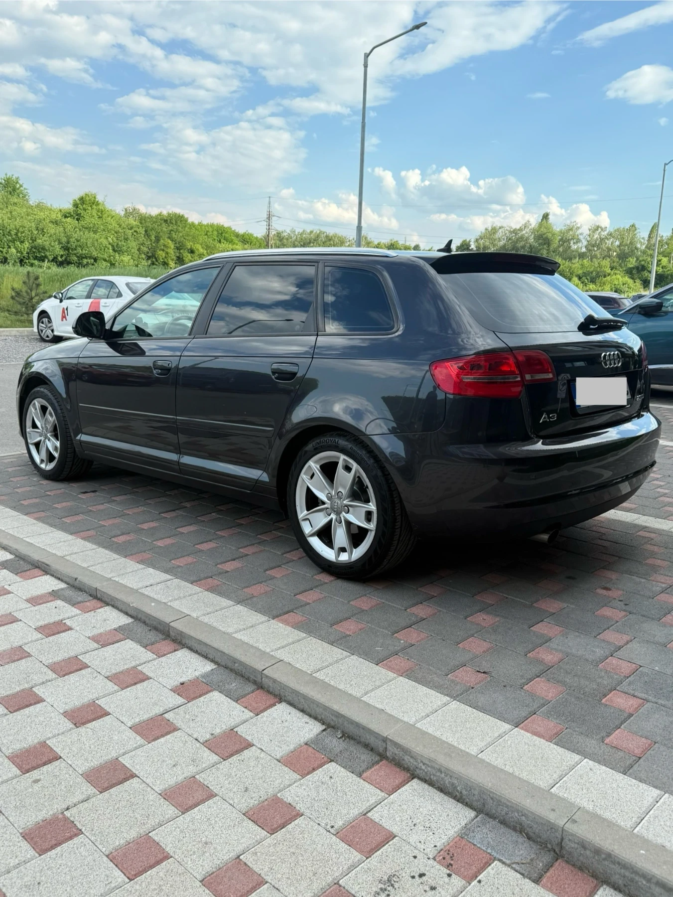 Audi A3 2.0tdi potgrev navi - изображение 6
