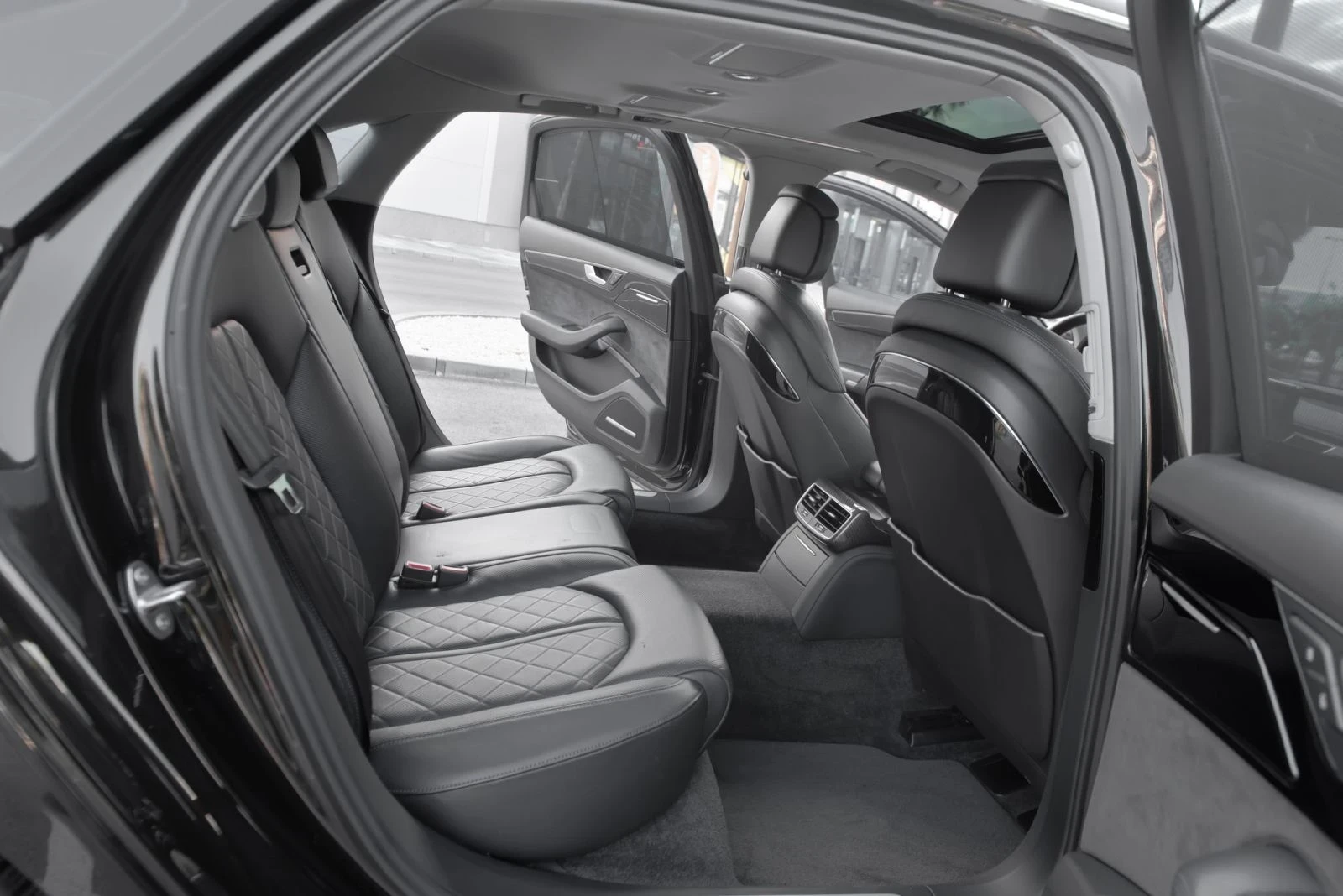 Audi A8 S8 OPTIK UNIKAT | Mobile.bg   13