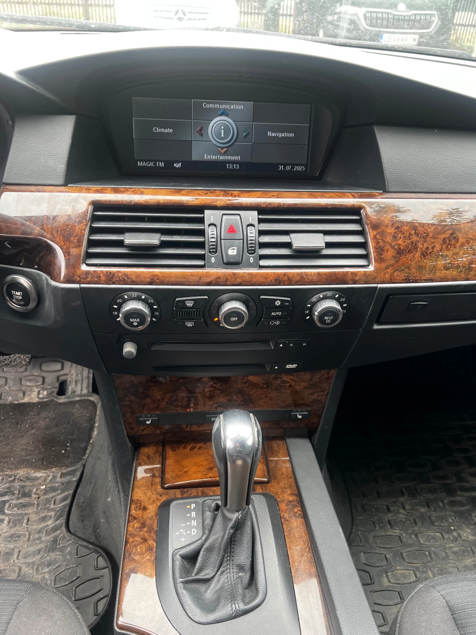BMW 530 530d xDrive - изображение 4