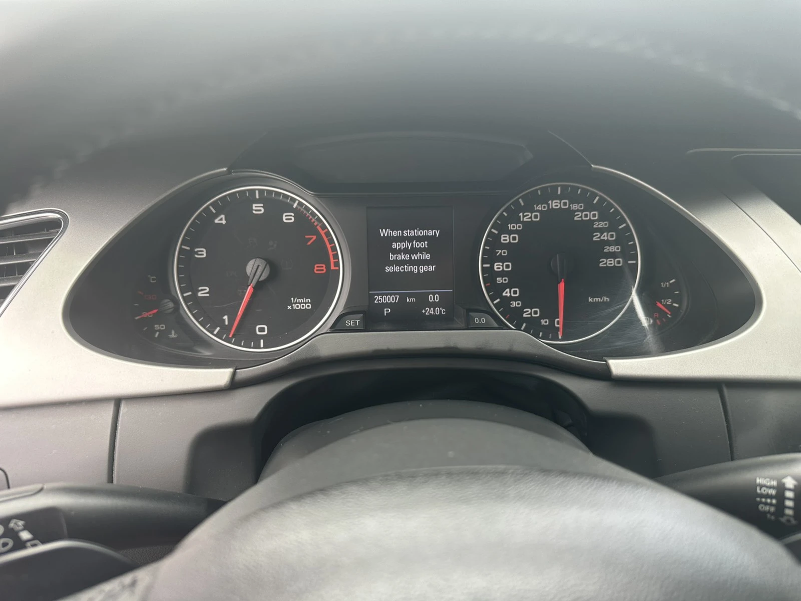 Audi A4 3.2 BENZ | Mobile.bg   12