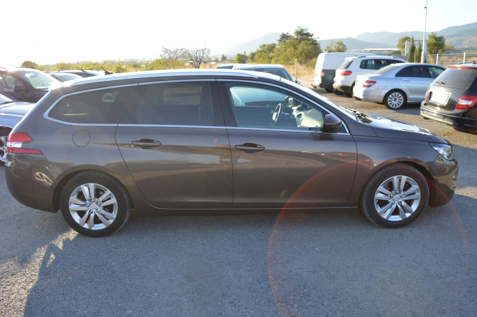 Peugeot 308 2.0HDI-AVTOMAT - изображение 4