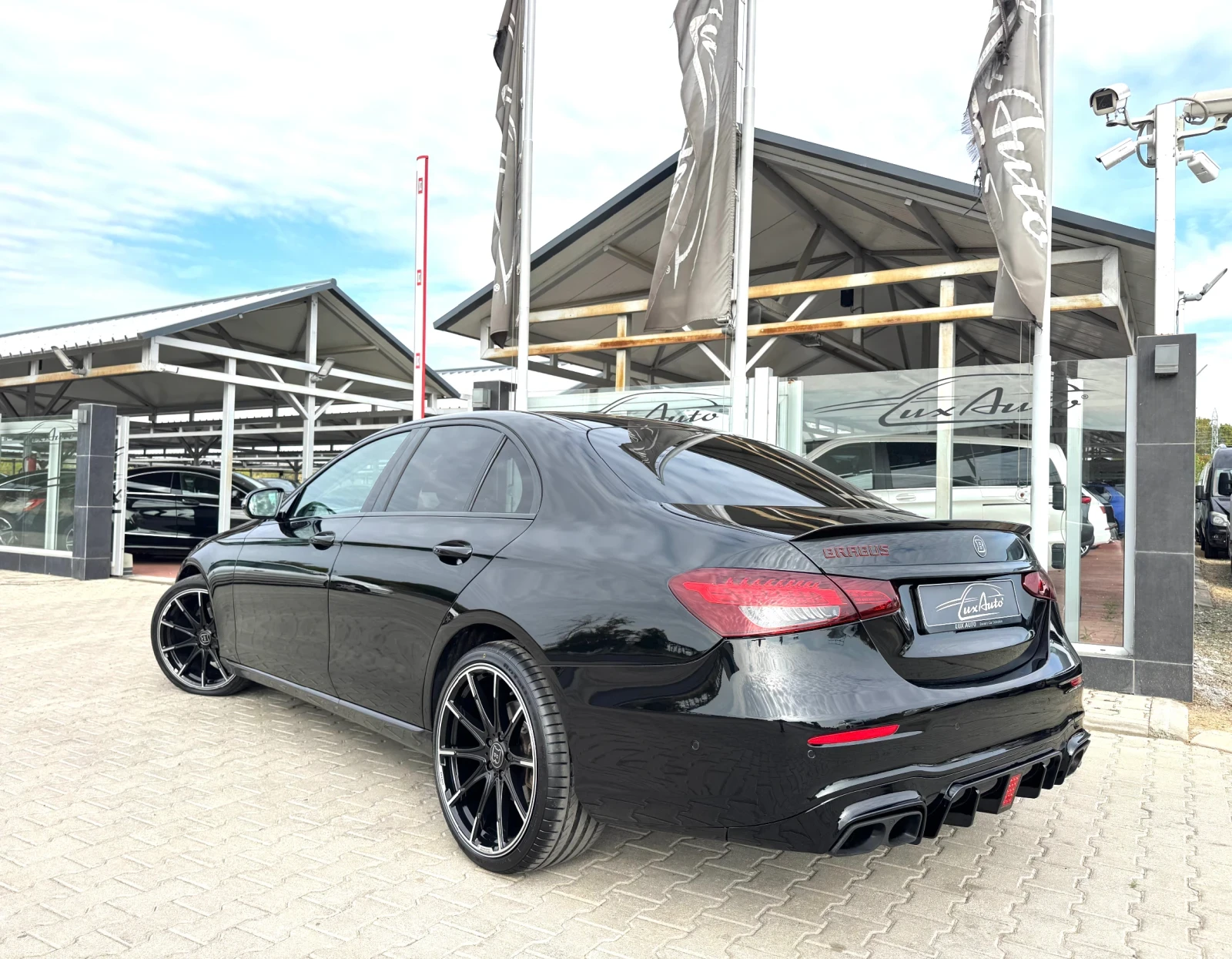 Mercedes-Benz E 220 D#BRABUS#FACELIFT#PANORAMA#360CAM#2019 - изображение 6