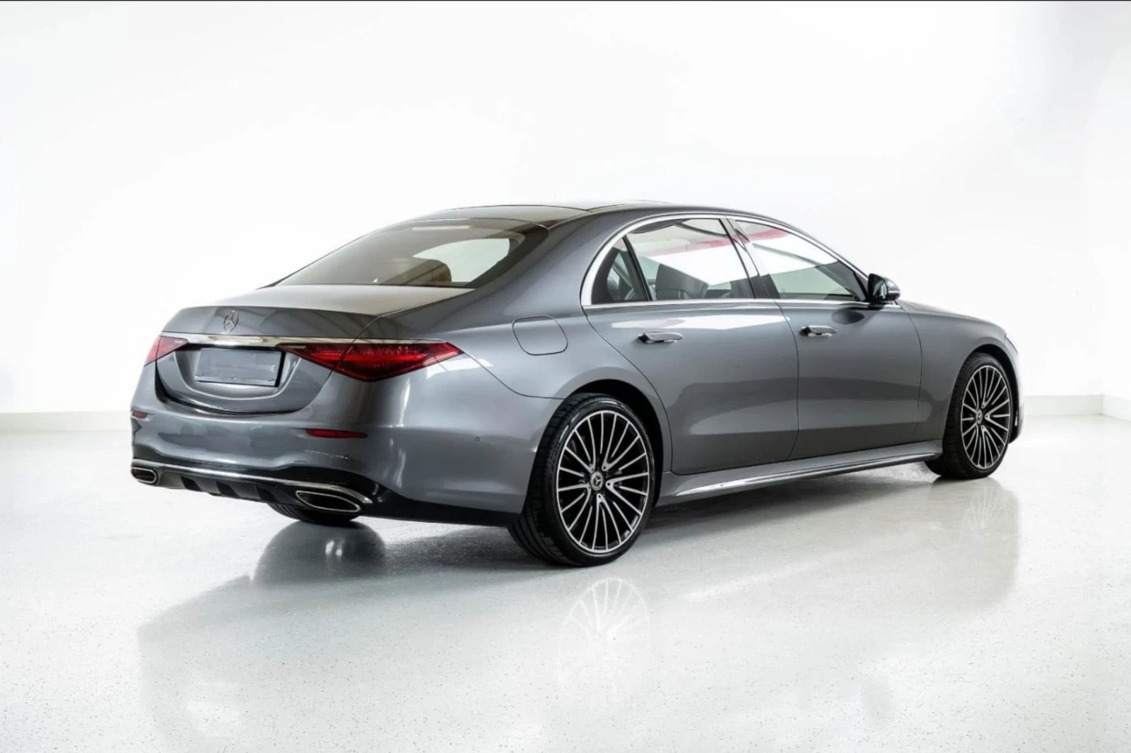 Mercedes-Benz S 580 ОЧАКВАН ВНОС Mercedes S580 Long* AMG Optic* DESIGN - изображение 5