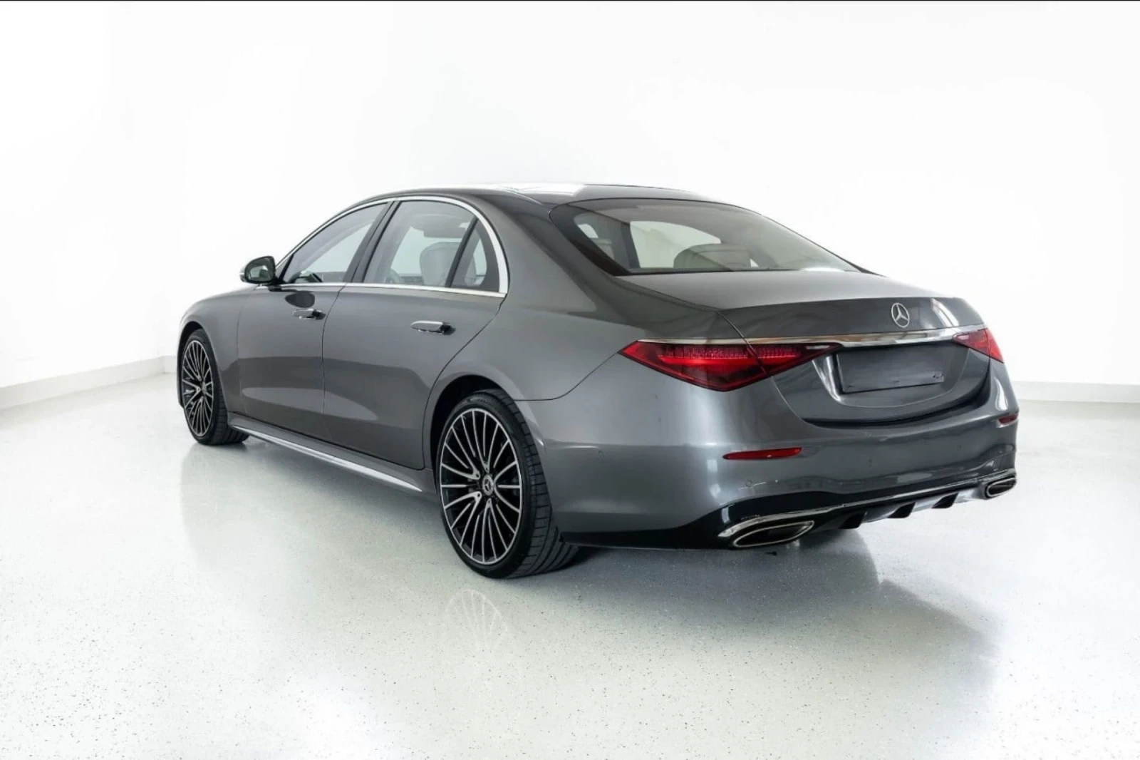 Mercedes-Benz S 580 ОЧАКВАН ВНОС Mercedes S580 Long* AMG Optic* DESIGN - изображение 4