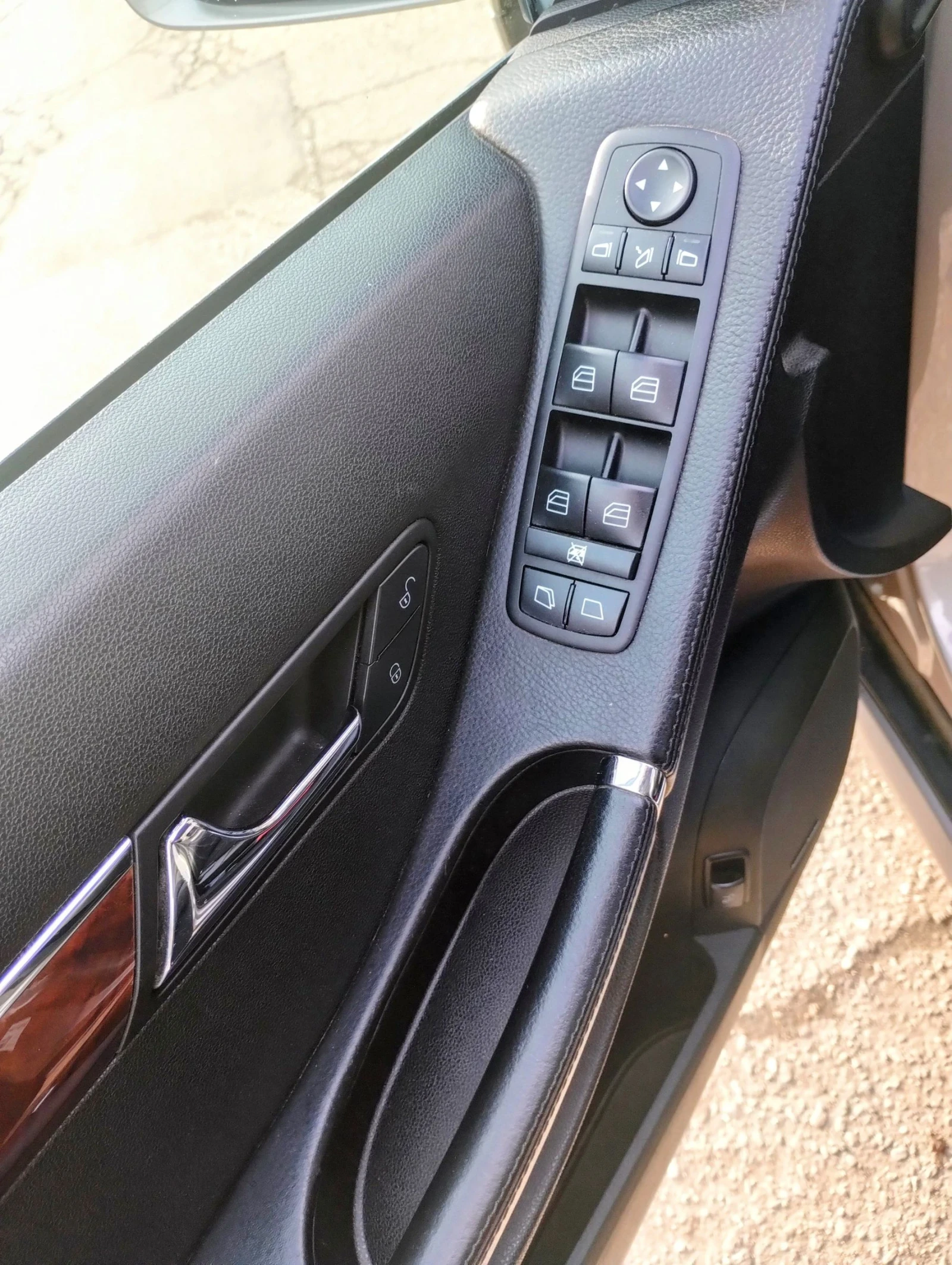 Mercedes-Benz R 320 Long 6 seeds , снимка 12 - Автомобили и джипове - 53761551