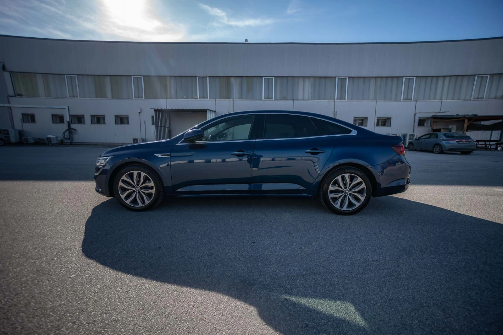 Renault Talisman 1.6 TCe intense 4-control, снимка 4 - Автомобили и джипове - 53847745