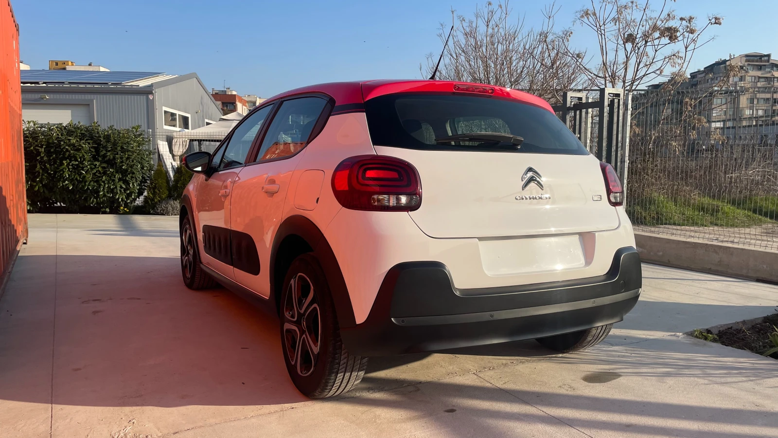 Citroen C3 1.2 PureTech 50000 km, снимка 5 - Автомобили и джипове - 53858222