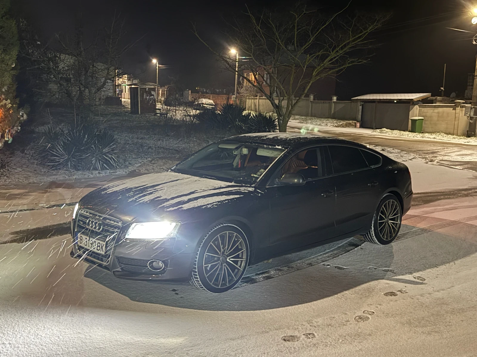 Audi A5 2.0TDI, снимка 9 - Автомобили и джипове - 53912748