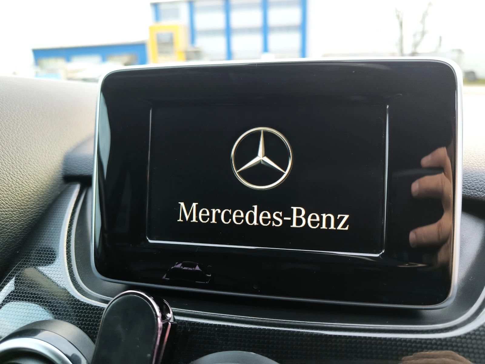 Mercedes-Benz B 180 EXECUTIVE AUTOMATIC EURO5, снимка 16 - Автомобили и джипове - 53940563