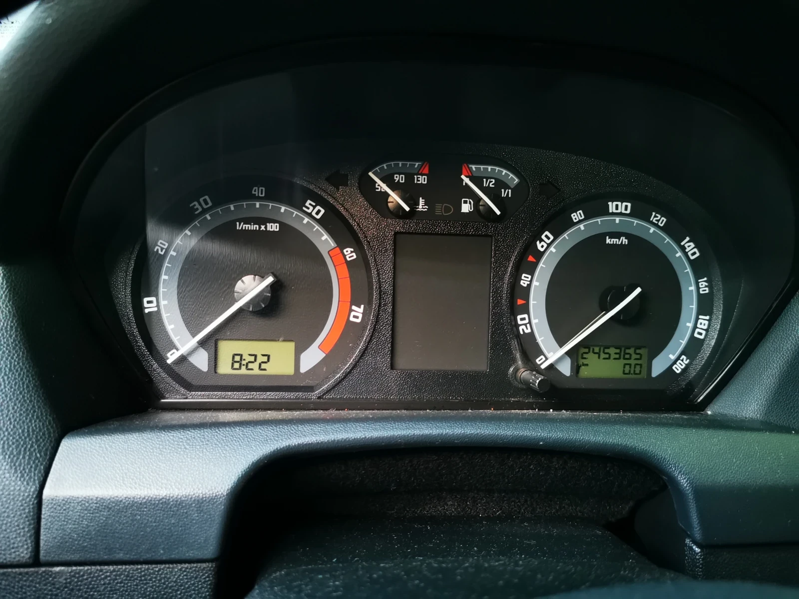 Skoda Fabia 1.2 HTP 12V, Fabia I Combi (2000 - 2007), снимка 6 - Автомобили и джипове - 54348313