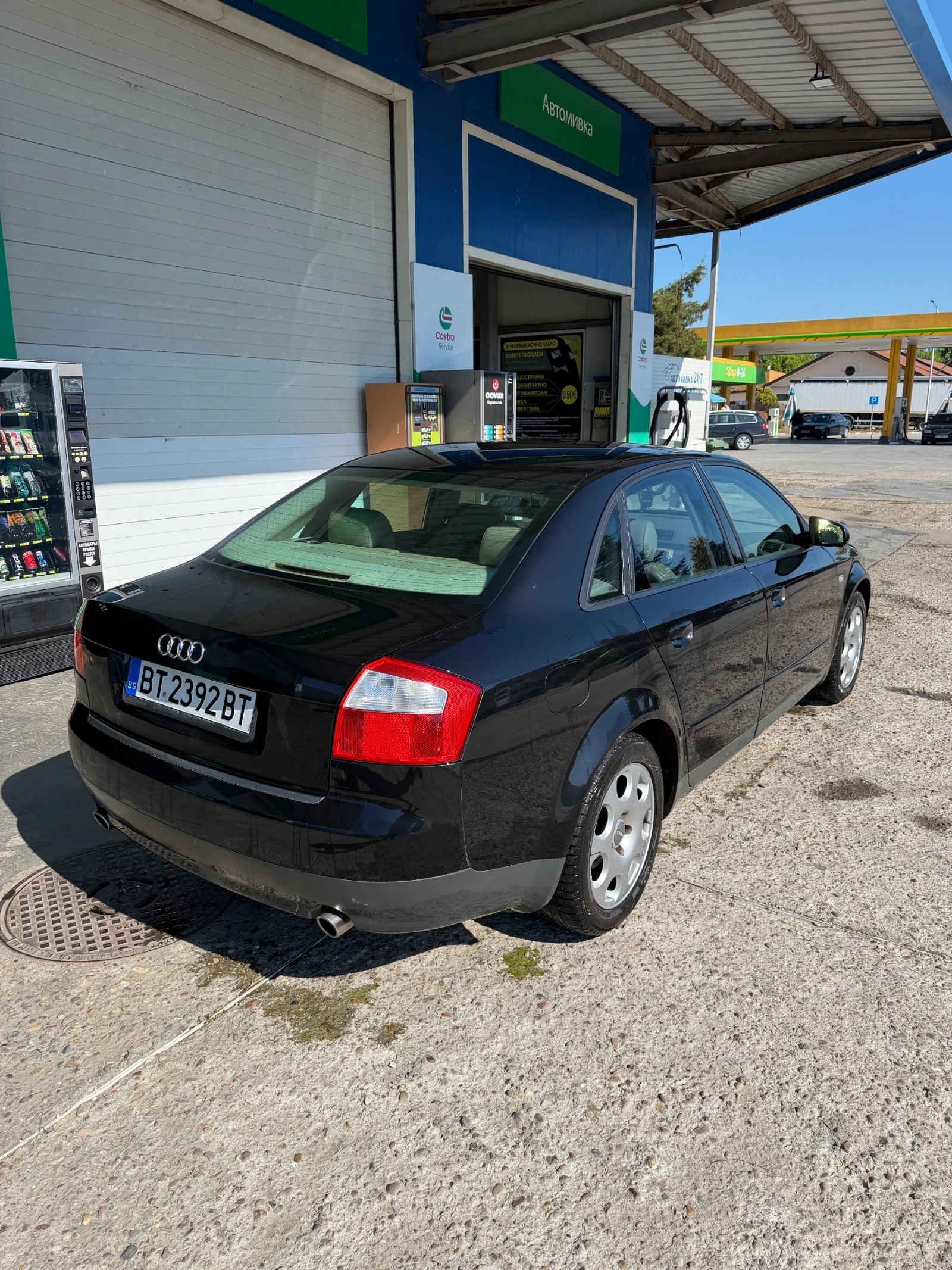 Audi A4 3.0 БЕНЗИН ВНОС ОТ ШВЕЙЦАРИЯ , снимка 6 - Автомобили и джипове - 54596893