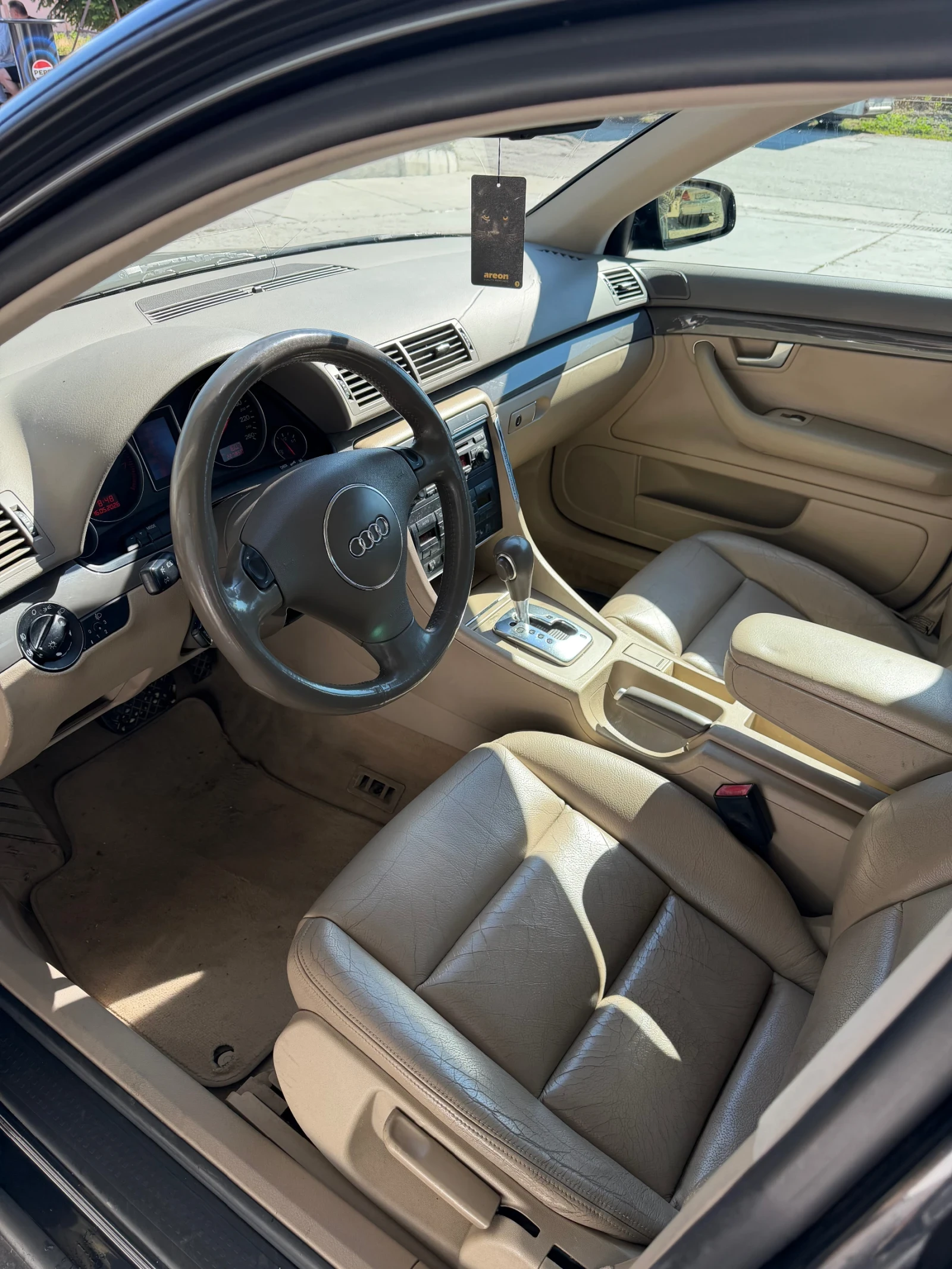 Audi A4 3.0 БЕНЗИН ВНОС ОТ ШВЕЙЦАРИЯ , снимка 7 - Автомобили и джипове - 54596893