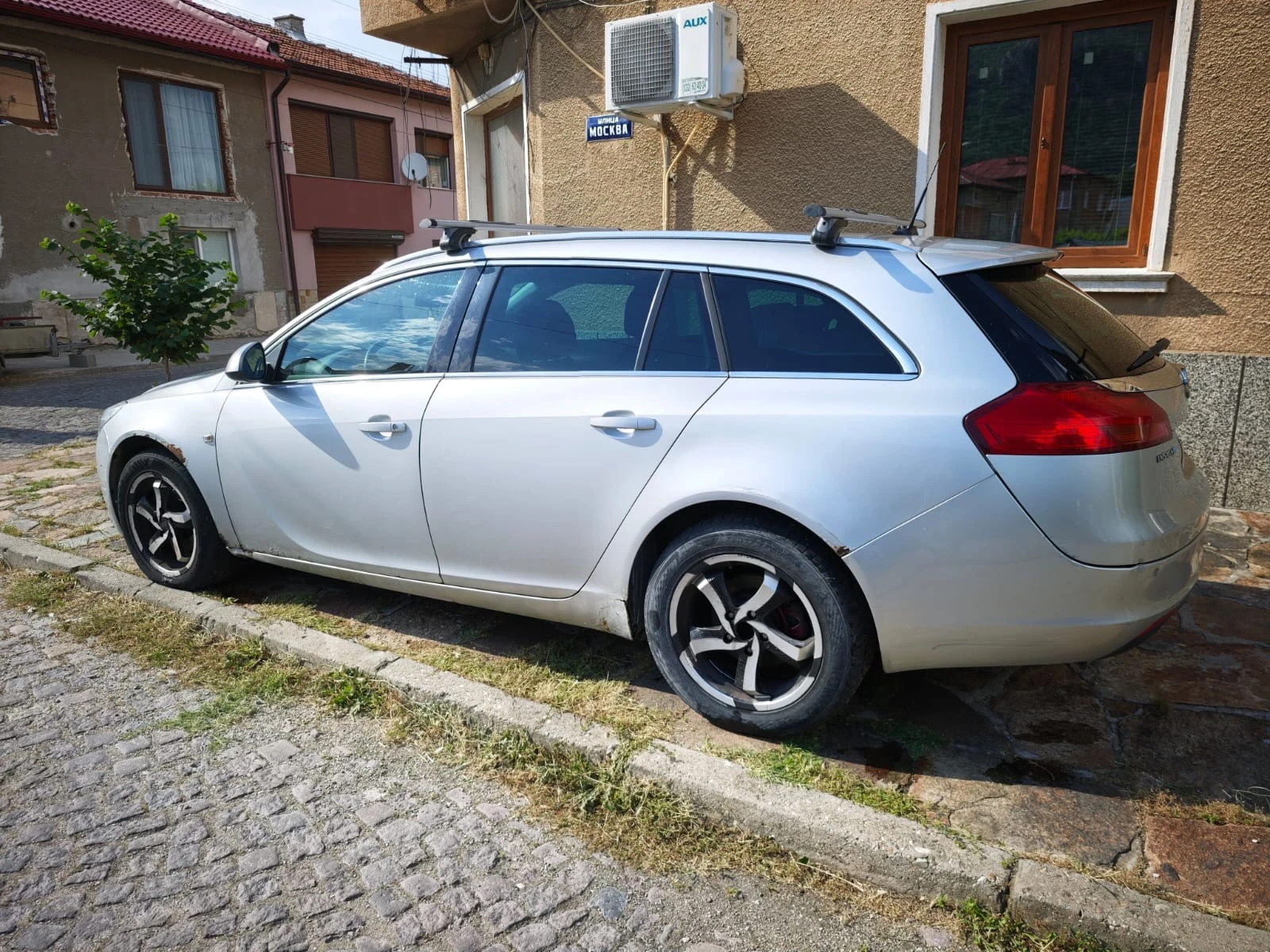 Opel Insignia, снимка 3 - Автомобили и джипове - 54978312
