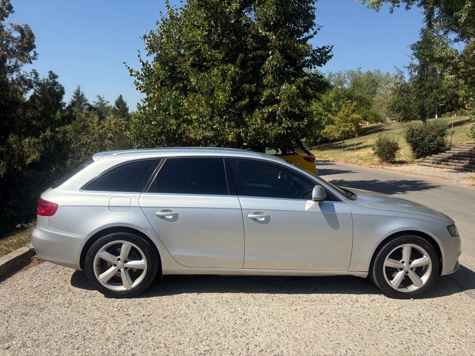Audi A4 2.0 143HP, снимка 5 - Автомобили и джипове - 55781392