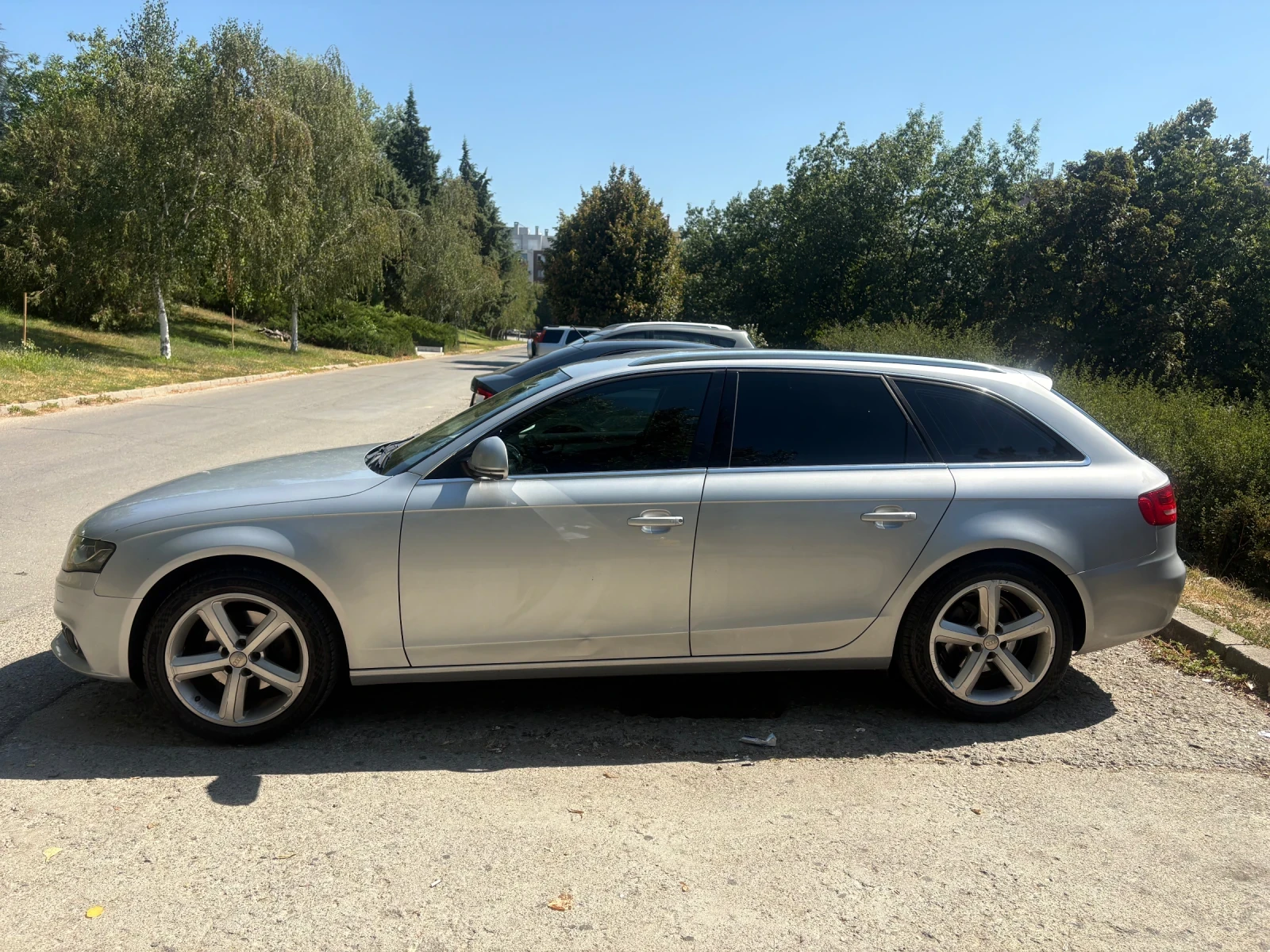 Audi A4 2.0 143HP, снимка 4 - Автомобили и джипове - 55781392